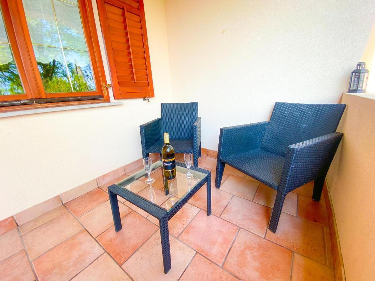 Apartment Moon Pobegi Exterior foto